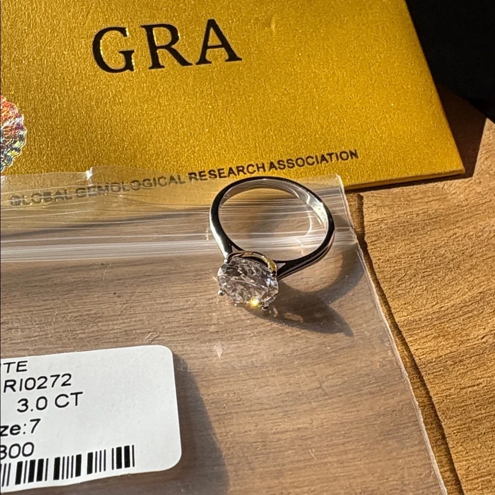 3.0 Karat Moissanite Ring Size 7 - Picture 2 of 7
